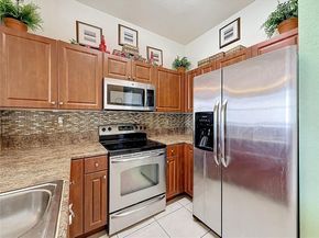 2935 SE 1st Dr 21, Homestead FL 33033