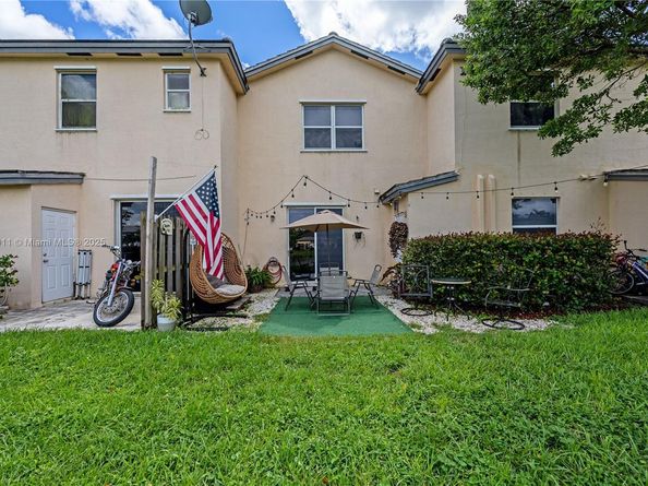 2819 SE 1st Dr 7, Homestead FL 33033