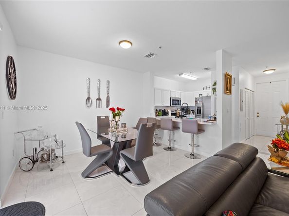 2819 SE 1st Dr 7, Homestead FL 33033