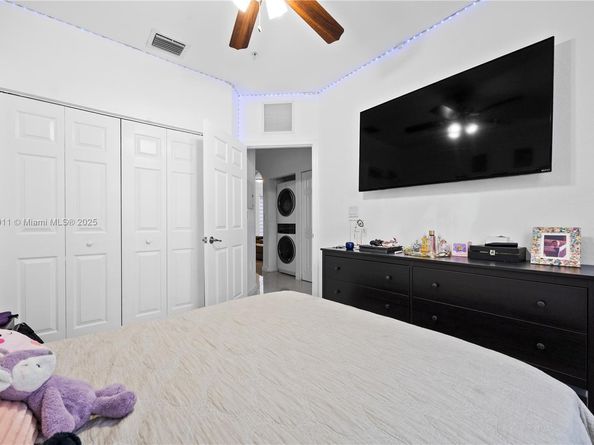 2819 SE 1st Dr 7, Homestead FL 33033