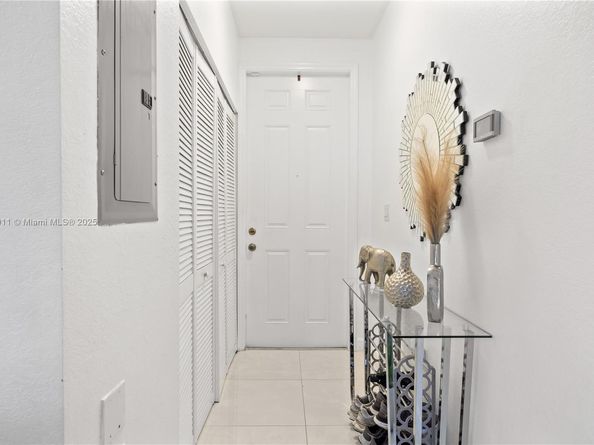 2819 SE 1st Dr 7, Homestead FL 33033