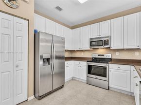 1915 NW 79th Ter, Pembroke Pines FL 33024
