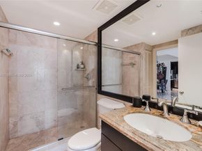 Undisclosed Address #A11949467, Miami FL 33133