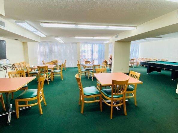 800 Parkview Dr 726, Hallandale Beach FL 33009