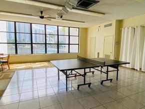 800 Parkview Dr 726, Hallandale Beach FL 33009