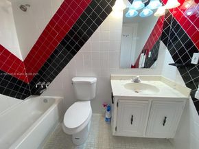 800 Parkview Dr 726, Hallandale Beach FL 33009