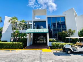 800 Parkview Dr 726, Hallandale Beach FL 33009