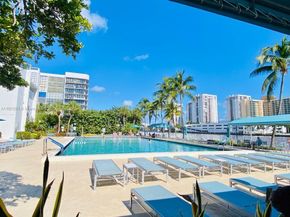 800 Parkview Dr 726, Hallandale Beach FL 33009