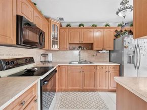 4218 SW 138th Ct, Miami FL 33175