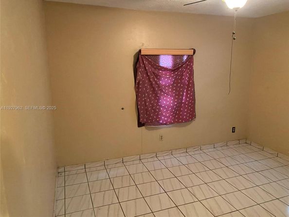 Undisclosed Address #A11927962, Miami FL 33147