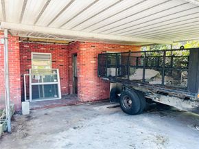 1590 NE 153rd Ter, North Miami Beach FL 33162