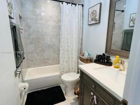 7817 W 36th Ave 204, Hialeah FL 33018