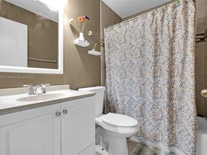 810 NE 212th Ter 2, Miami FL 33179