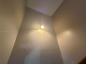 810 NE 212th Ter 2, Miami FL 33179