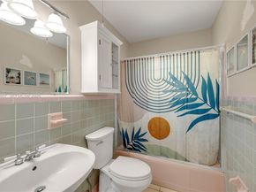 4051 NE 17th Ter, Pompano Beach FL 33064