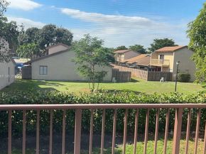 19 Matador Ln 622, Davie FL 33324