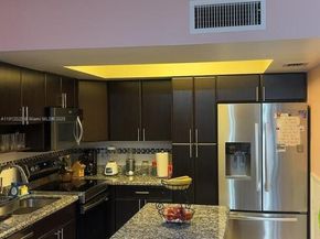 19 Matador Ln 622, Davie FL 33324