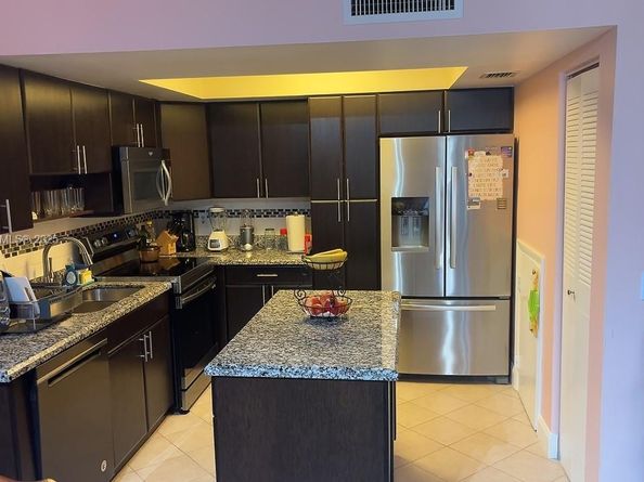 19 Matador Ln 622, Davie FL 33324