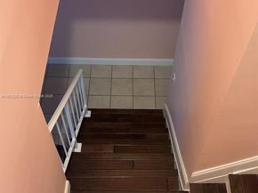 19 Matador Ln 622, Davie FL 33324