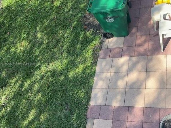 19 Matador Ln 622, Davie FL 33324