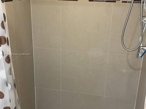 19 Matador Ln 622, Davie FL 33324