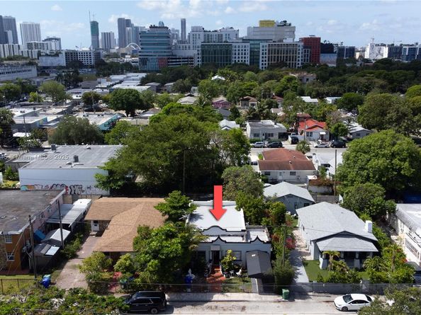 34 NW 34th Ter, Miami FL 33127