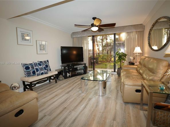 2101 Marina Isle Way 104, Jupiter FL 33477