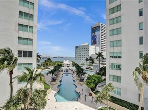 253 NE 2nd St 3304, Miami FL 33132