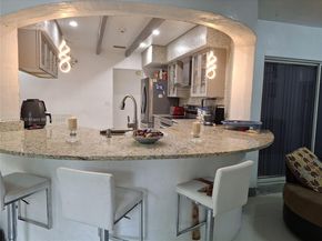 4511 Queen Palm Ln, Tamarac FL 33319