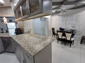 4511 Queen Palm Ln, Tamarac FL 33319