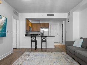 1830 Radius Dr 903, Hollywood FL 33020