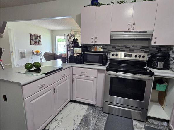 14270 SW 285th St, Homestead FL 33033