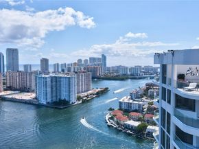 2800 Island Blvd PH05, Aventura FL 33160