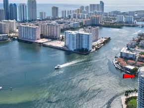 2800 Island Blvd PH05, Aventura FL 33160