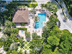 2800 Island Blvd PH05, Aventura FL 33160