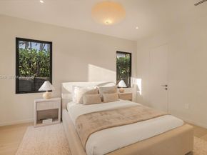 4430 Royal Palm Ave, Miami Beach FL 33140