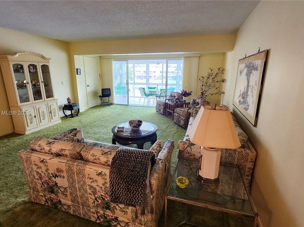 1361 NW 19th Ter 203, Delray Beach FL 33445