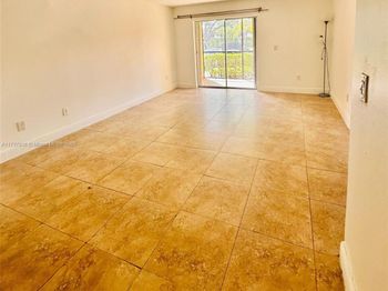 1245 SW 46th Ave