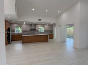 7917 Chula Vista Cres, Boca Raton FL 33433
