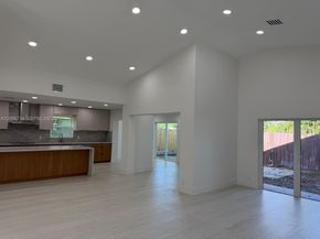 7917 Chula Vista Cres, Boca Raton FL 33433