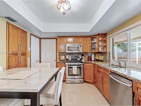 7601 Embassy Blvd, Miramar FL 33023