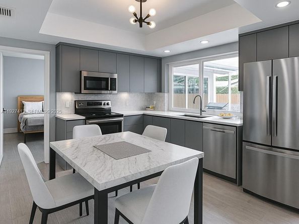 7601 Embassy Blvd, Miramar FL 33023