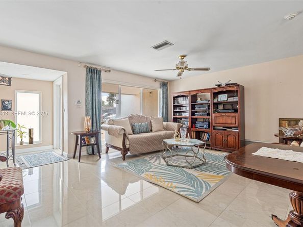 7601 Embassy Blvd, Miramar FL 33023