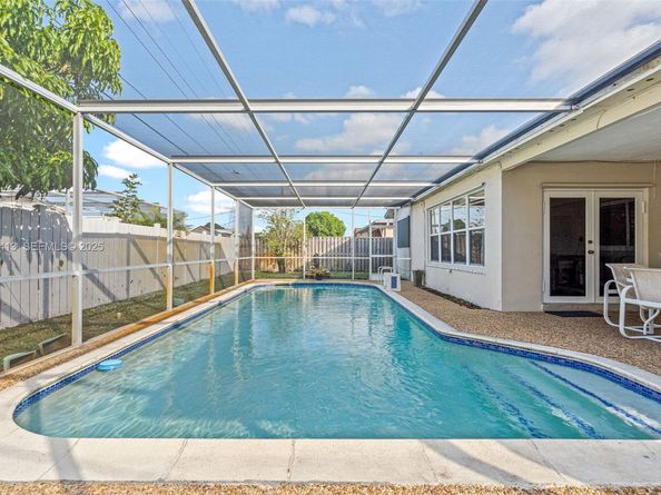 7601 Embassy Blvd, Miramar FL 33023