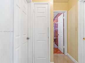 7601 Embassy Blvd, Miramar FL 33023