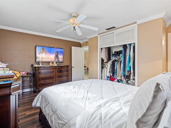 7601 Embassy Blvd, Miramar FL 33023