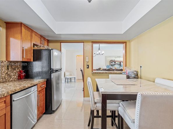 7601 Embassy Blvd, Miramar FL 33023