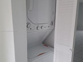 9954 SW 88th St 2122, Miami FL 33176