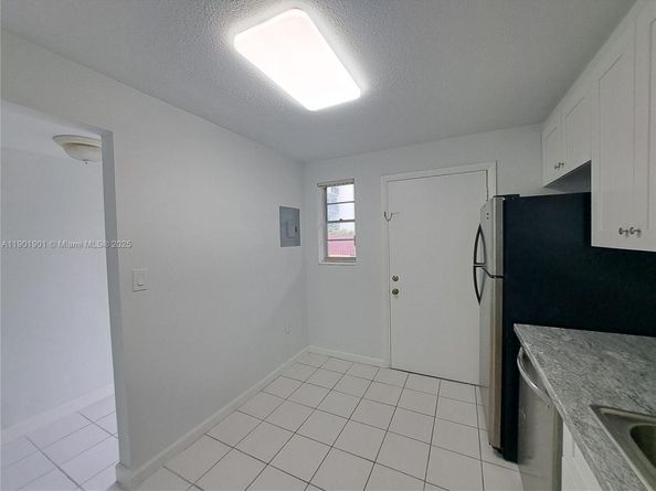 9954 SW 88th St 2122, Miami FL 33176