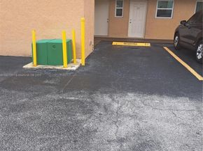 9954 SW 88th St 2122, Miami FL 33176